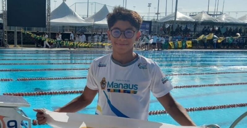 Nadador de Manaus atinge melhores marcas pessoais em campeonato no Recife