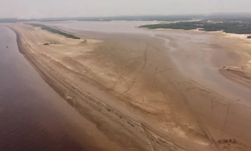 Nível do Rio Negro se mantém estável e não registra seca em 24 horas
