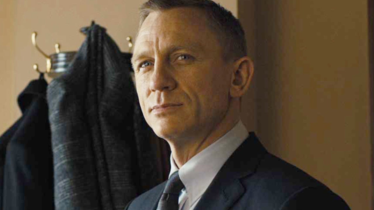 Daniel Craig chora após filmar última cena como 007