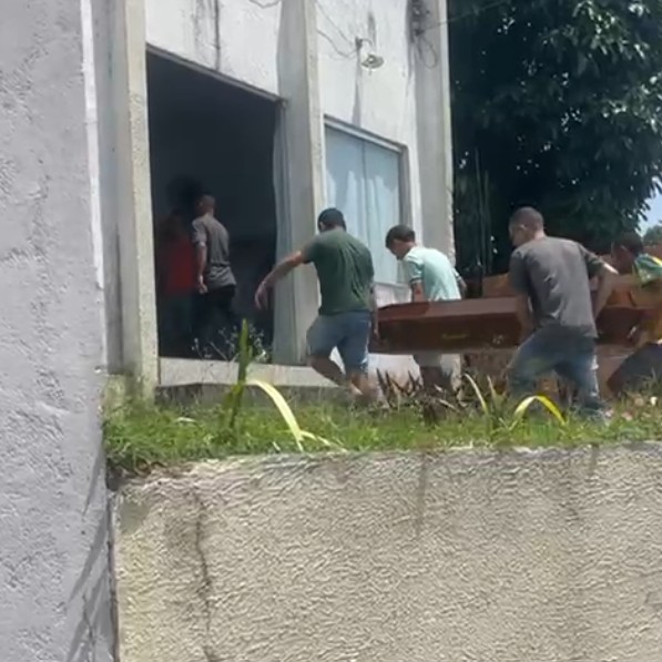 Adolescentes que mataram cinegrafista em Manaus trabalhavam para vítima