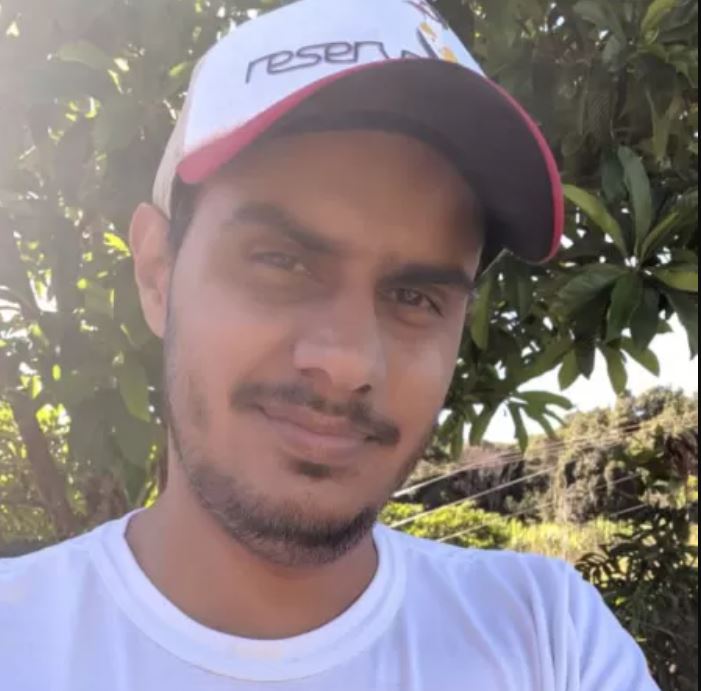 Técnico morre eletrocutado por fone de ouvido enquanto assistia aula online