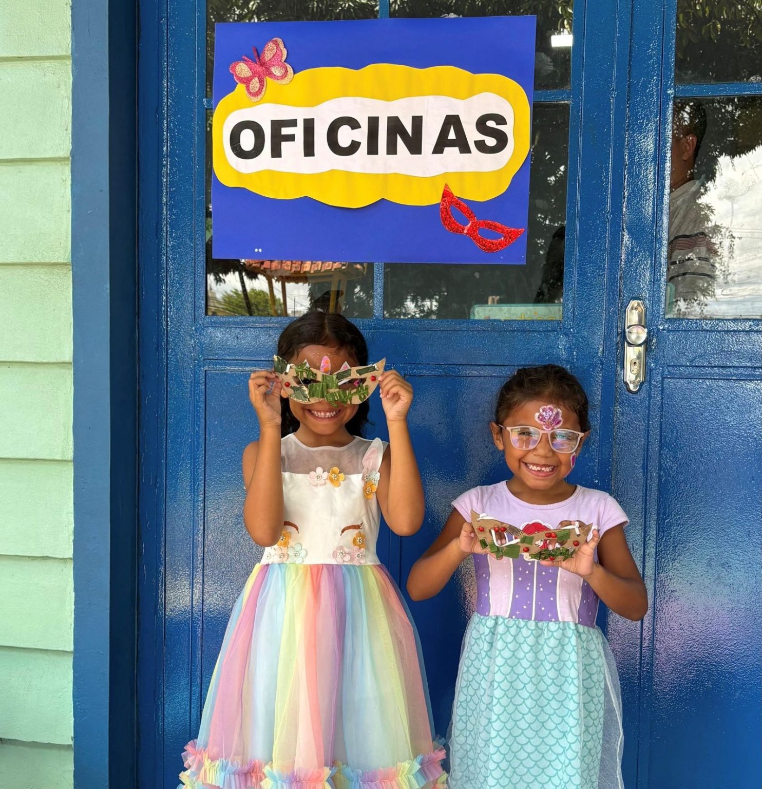 Famílias lotam o Parque Cidade da Criança em bailinho de Carnaval