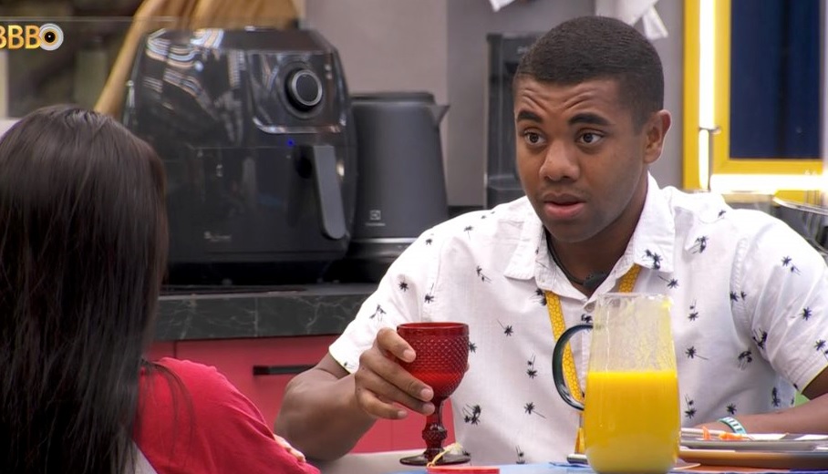 Davi critica Beatriz e Alane: “Vacilaram do início ao fim do jogo”