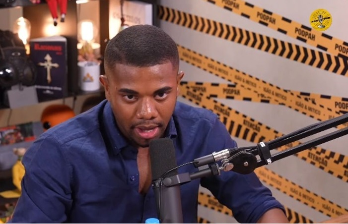 Davi Brito desmente a mãe e nega ter tido três infartos: “É sério isso?”