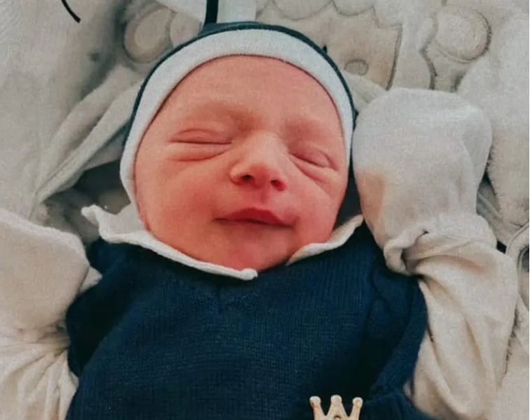 Recém-nascido é sequestrado de maternidade enquanto dormia ao lado da mãe