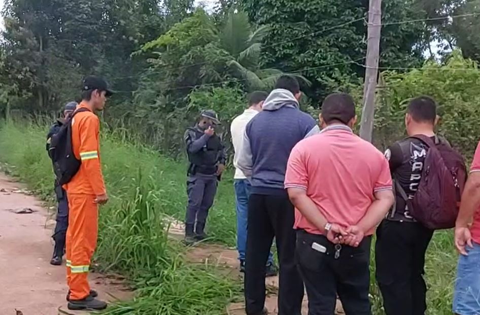 Enrolado em rede e cercado por urubus, homem é achado morto no Amazonas