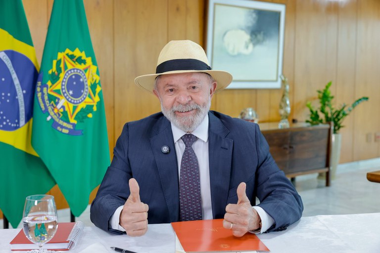 Pesquisa mostra Lula como preferido nas eleições de 2026