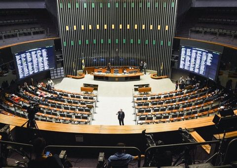 Proselitismo político e incentivo à traição na Câmara