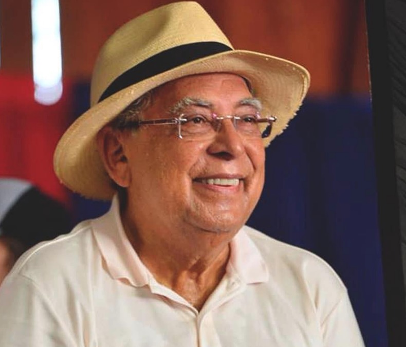 Amazonino aparece na frente em mais uma pesquisa 