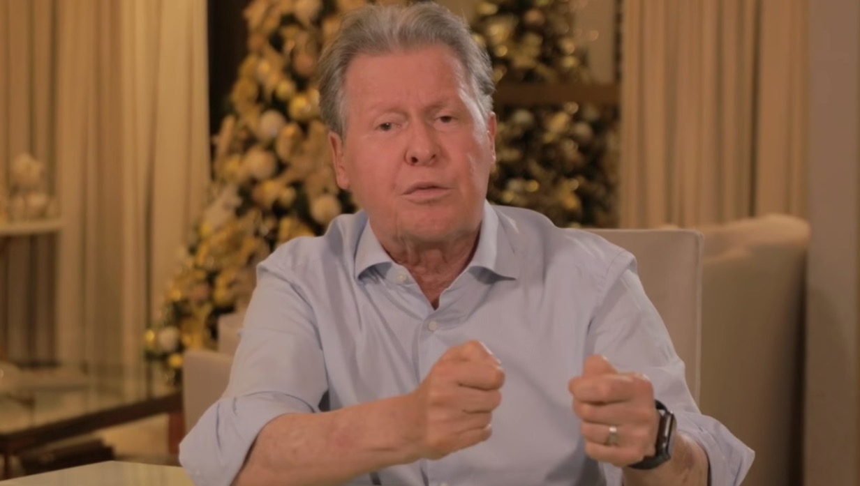 Arthur manda pagar verba indenizatória para servidores 