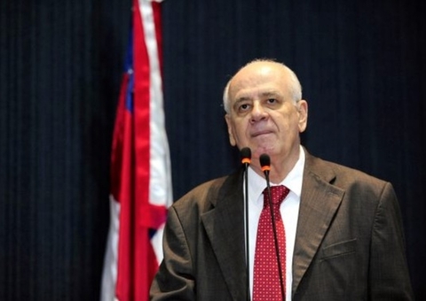 Em despedida, Serafim critica governo por falta de ações na pandemia