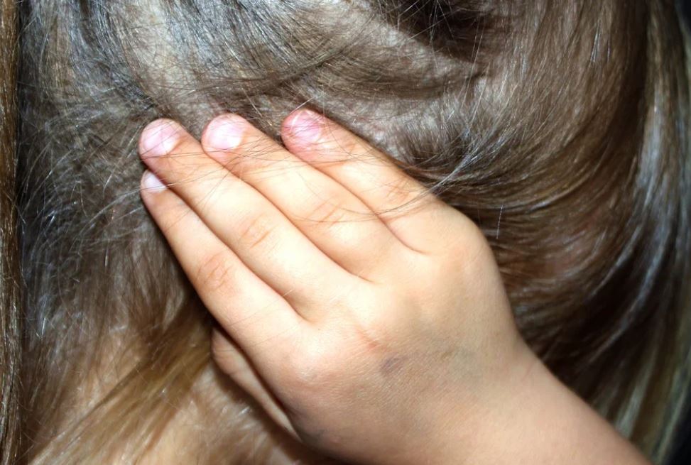 10 mil crianças francesas podem ter sido abusadas por religiosos
