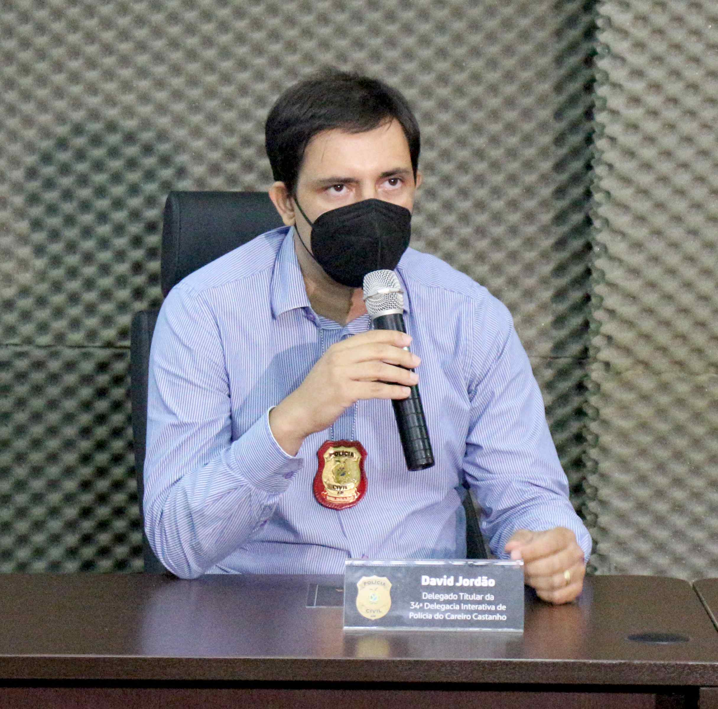 Piloto de embarcação escolar é preso por estuprar adolescentes no Amazonas