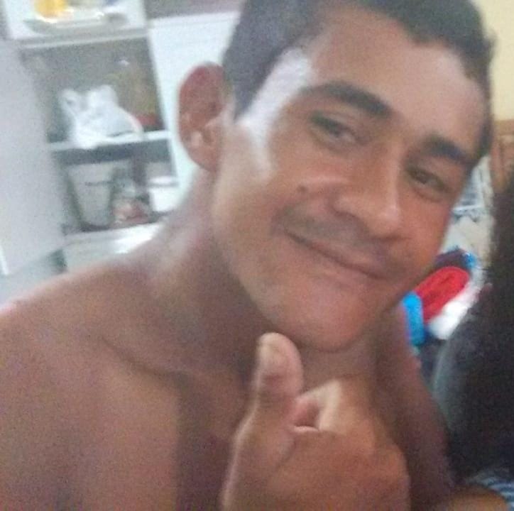 Homem desaparece ao ser deixado em porto de Manaus para viajar de barco