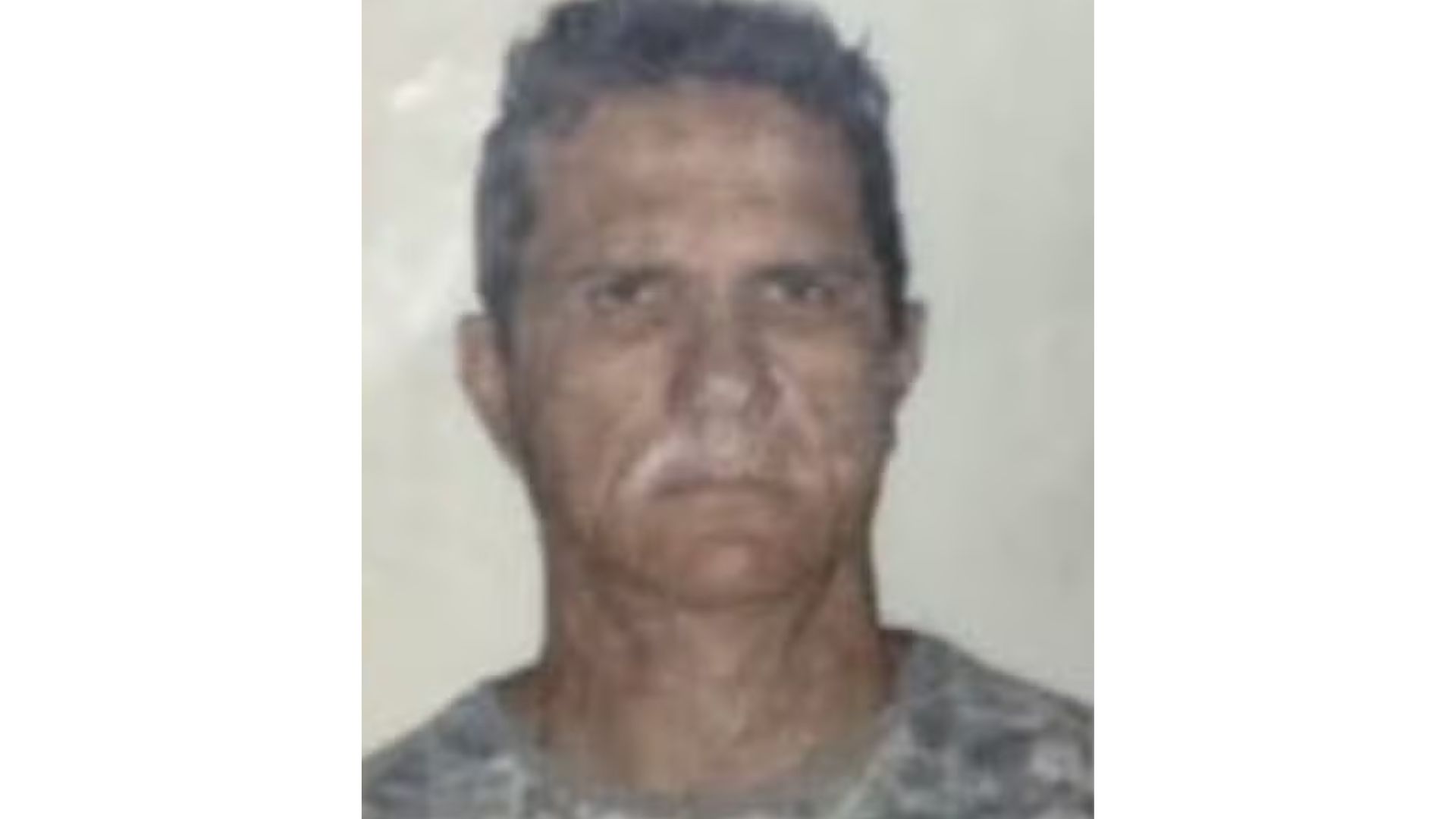 Turista mineiro morre após acidente de parapente em praia da Bahia