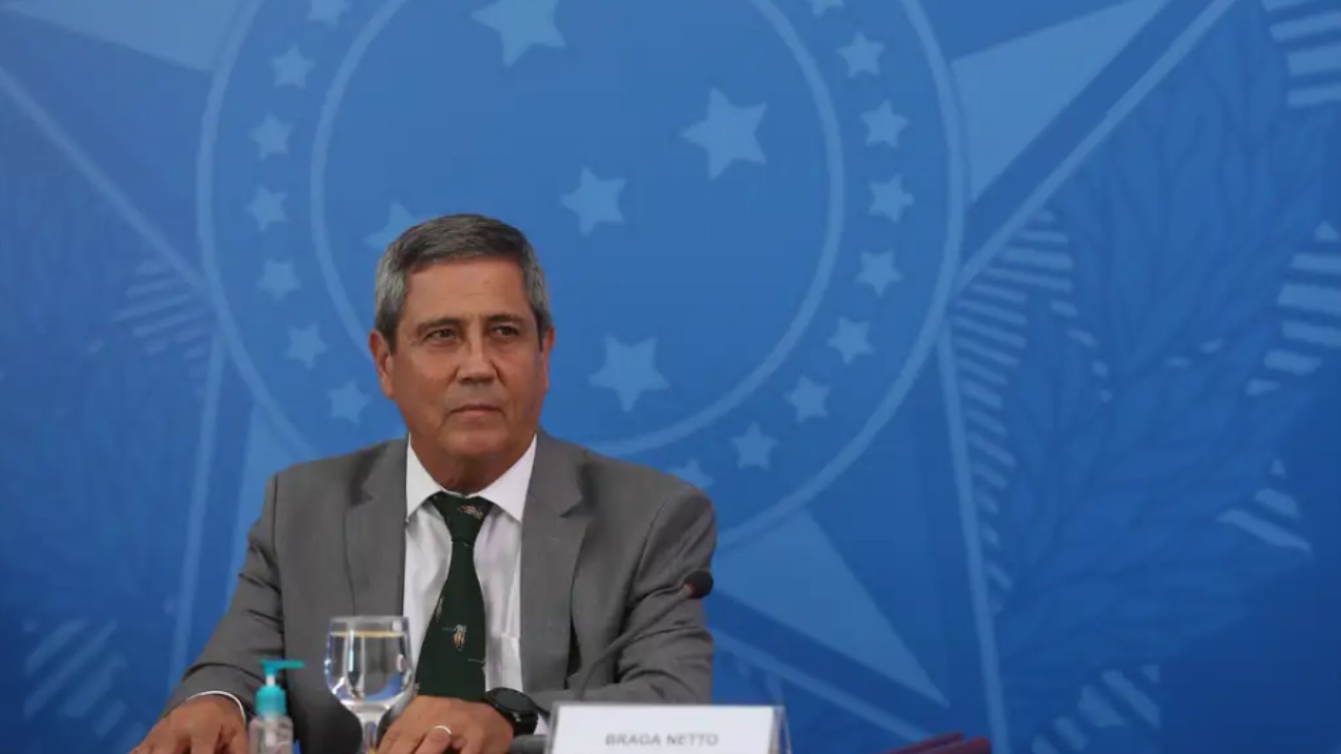 Braga Netto ficará preso em sede militar do Rio de Janeiro que já comandou