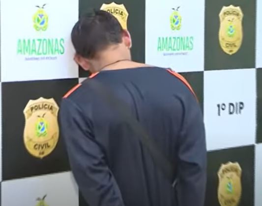 Motorista de app é preso após se masturbar na frente de mulher em Manaus
