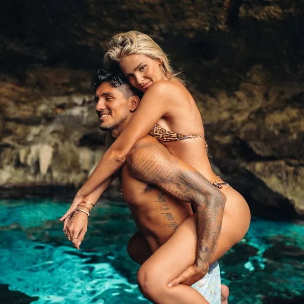 Yasmin Brunet e Gabriel Medina apagam fotos juntos do Instagram