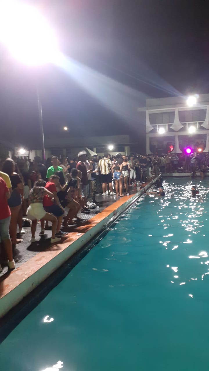 Festa clandestina com 500 pessoas é encerrada em Manaus