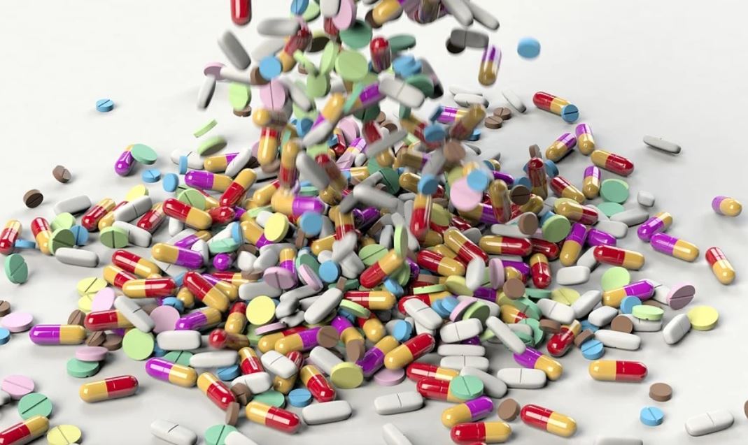 Remédios ficam até 10,89% mais caros a partir de hoje no Brasil