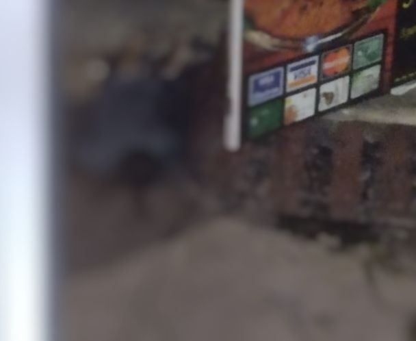 Homem é encontrado morto na frente de restaurante na Compensa