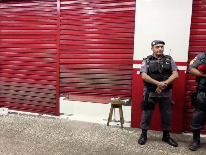 Suspeito de assalto é morto com tiro na cabeça por justiceiro em Manaus