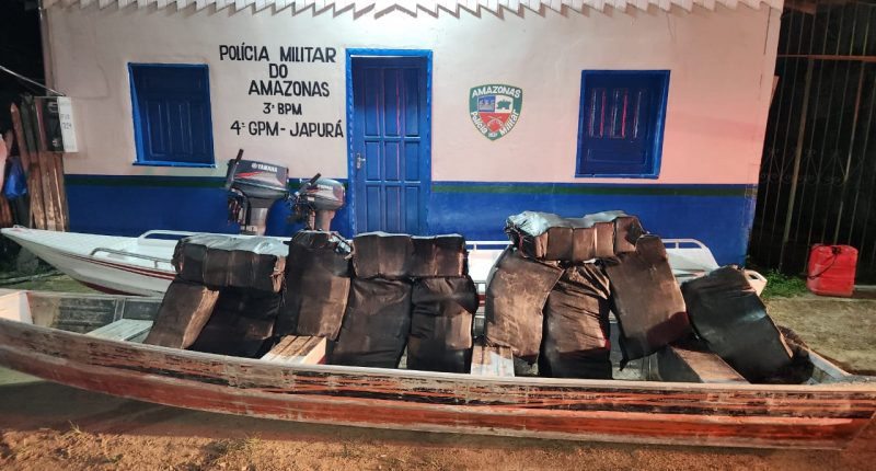 Traficantes são presos com 400 Kg de drogas escondidos em canoa no Amazonas