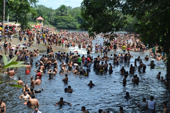 Presidente Figueiredo fecha balneários e igrejas nos fins de semana