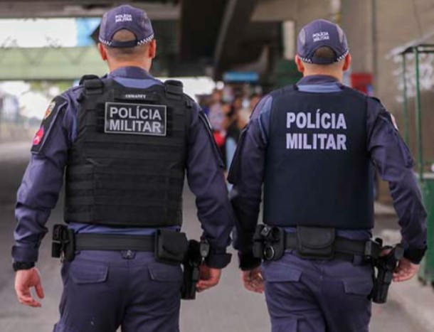 Foragida é presa enquanto passeava em rua do centro de Manaus 