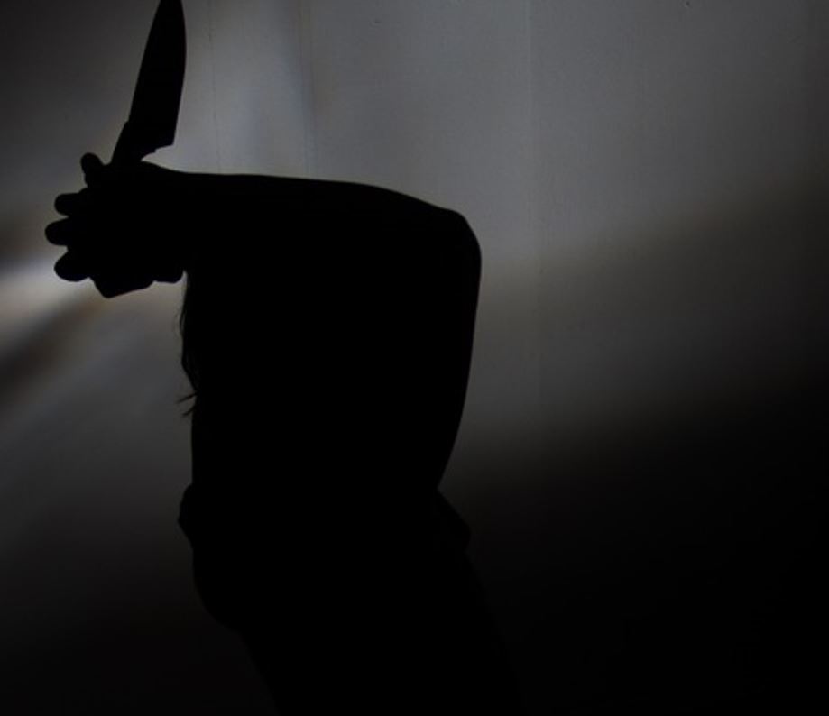 Jovem morre em hospital após ser esfaqueado em Manaus 