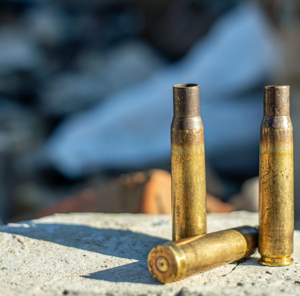 Padrasto morre ao ser baleado por namorado da enteada no Tarumã