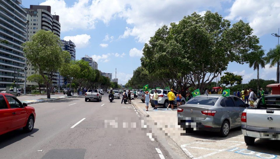 Bolsonaristas começam a chegar para manifestação na Ponta Negra