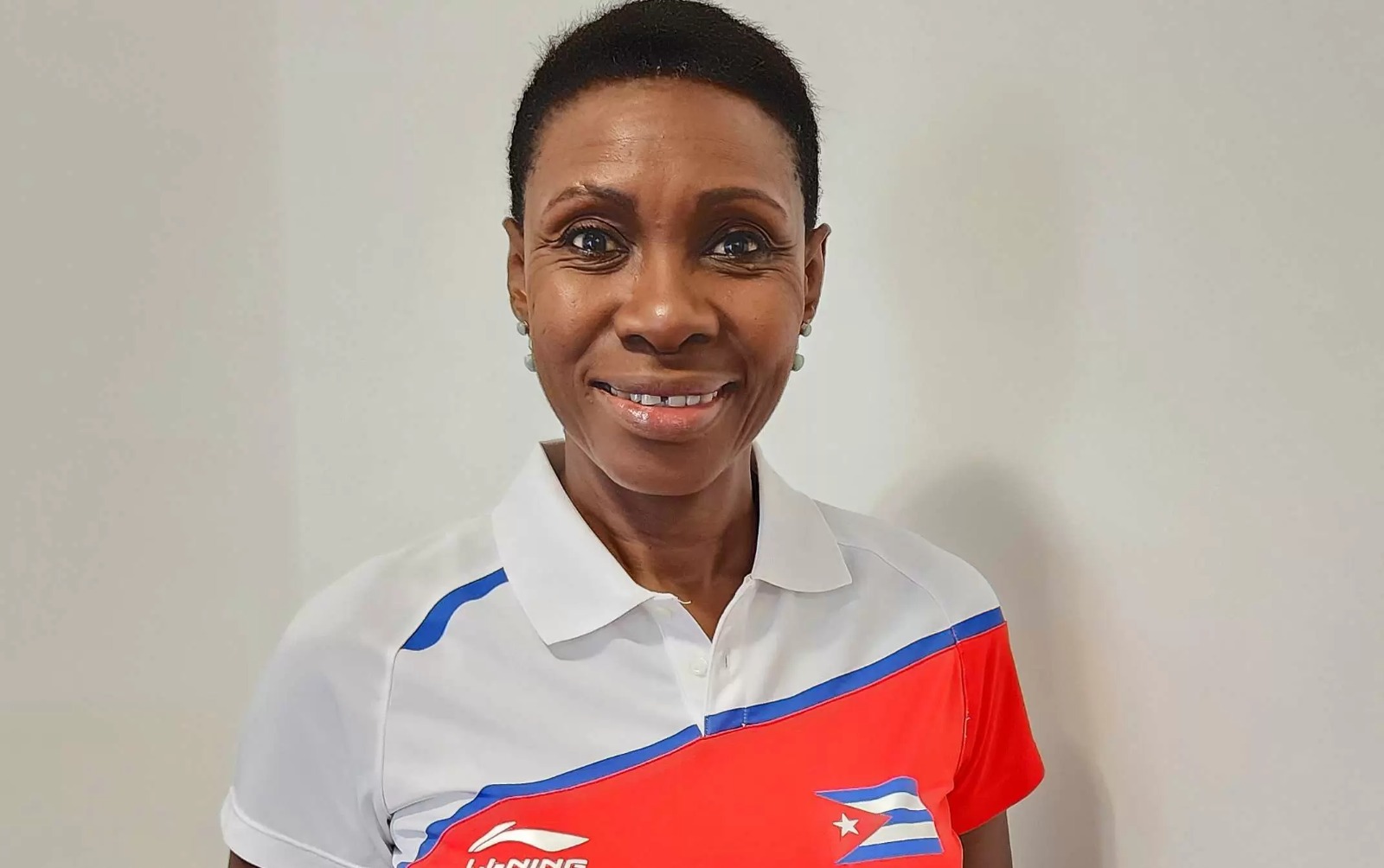 Algoz da seleção, Mireya Luis se torna amiga de rivais brasileiras e as chama para Cuba