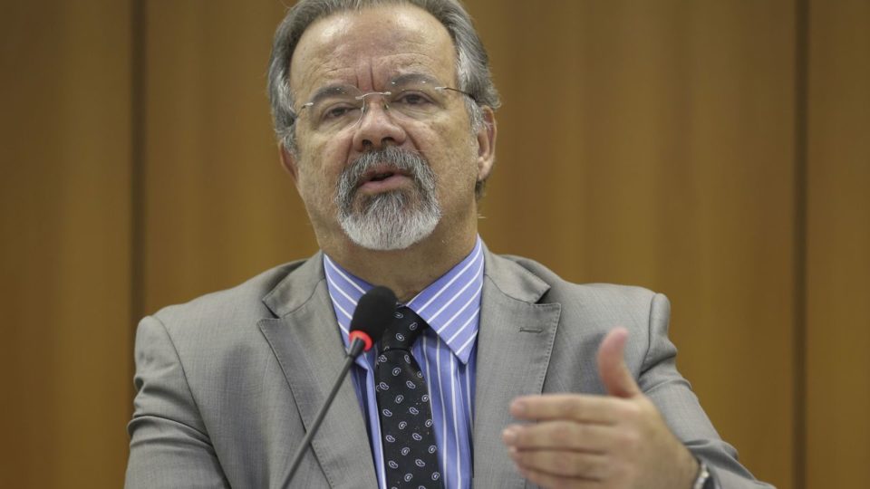 Ex-ministro Raul Jungmann morre vítima de câncer aos 77 anos
