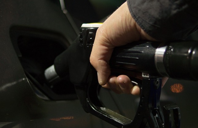 Petrobras reduz preço de gasolina em 2%