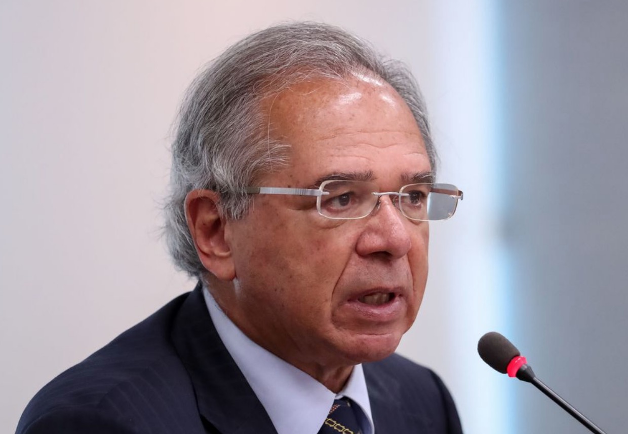 Guedes diz que auxílio emergencial pode voltar se vacinação fracassar, mas que medida exigirá sacrifícios