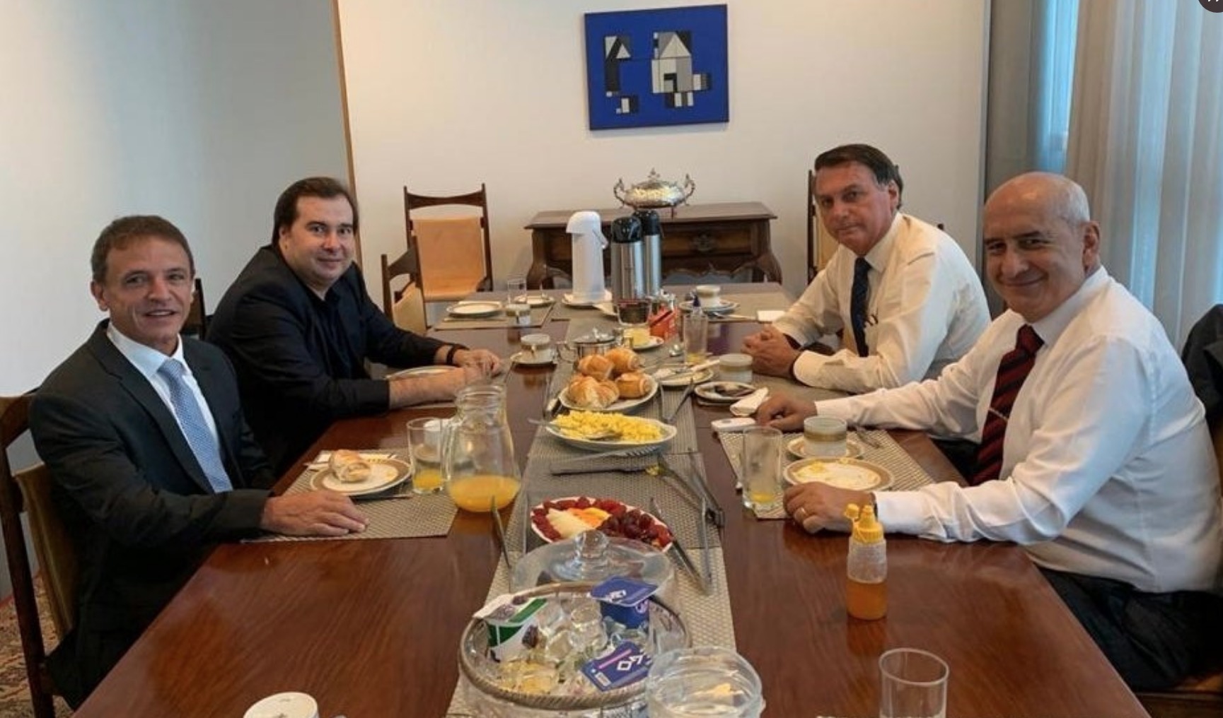 Após reunião com Guedes, Bittar diz que Renda Cidadã respeitará teto e terá aval do ministro