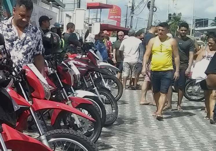 Pesquisa da CNI indica que medo do desemprego cresce no Brasil