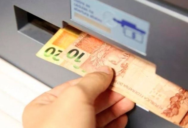 Decreto define quem não terá mais direito a receber auxílio emergencial