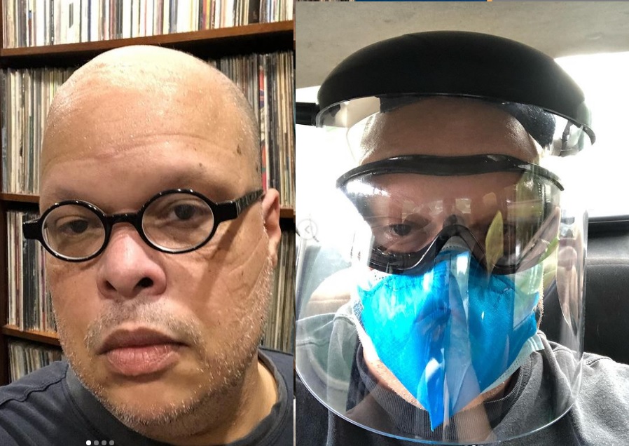 Ed Motta tira a barba após 30 anos para tomar vacina contra Covid-19