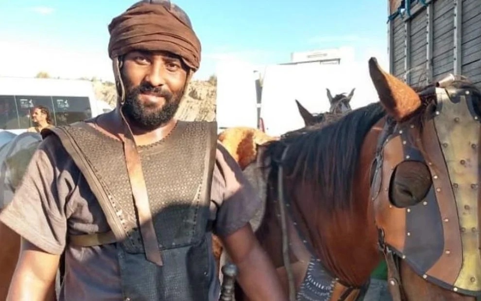 Bandidos mataram ator de Gênesis com tiro na cabeça após pix de R$ 85  