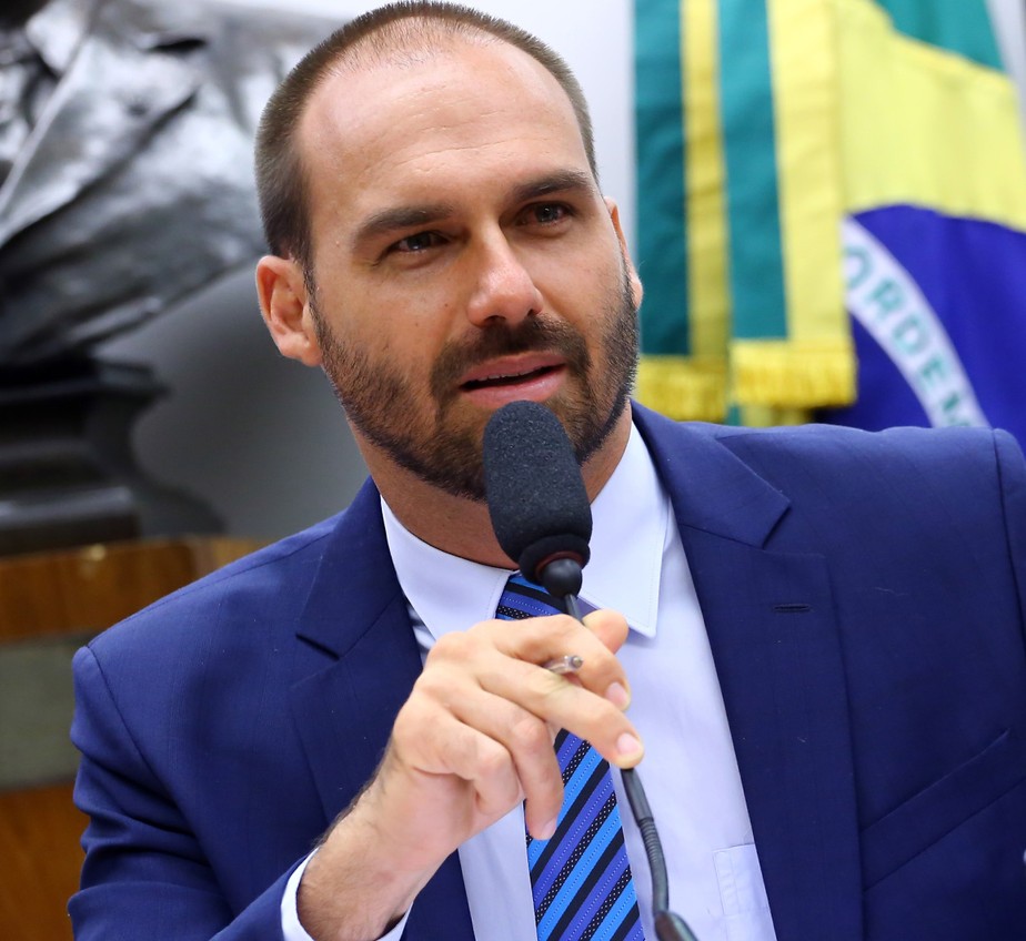 Eduardo Bolsonaro sobre Lei Paulo Gustavo: ‘Covidão da Cultura’