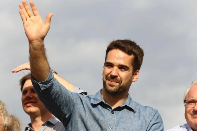 Após se assumir gay, Eduardo Leite diz que voto em Bolsonaro foi ‘um erro’