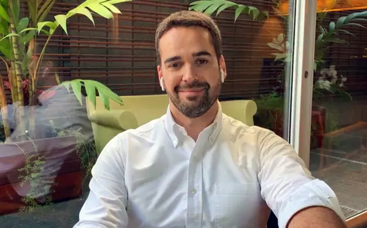 Saiba quem é o namorado do governador Eduardo Leite