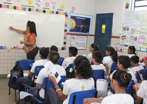 MEC apresenta guia para retorno de aulas presenciais na educação básica