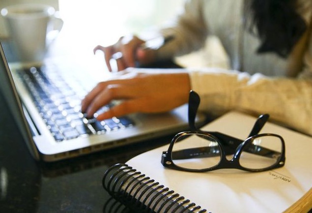 Cursos virtuais gratuitos encerram inscrições nesta sexta-feira 