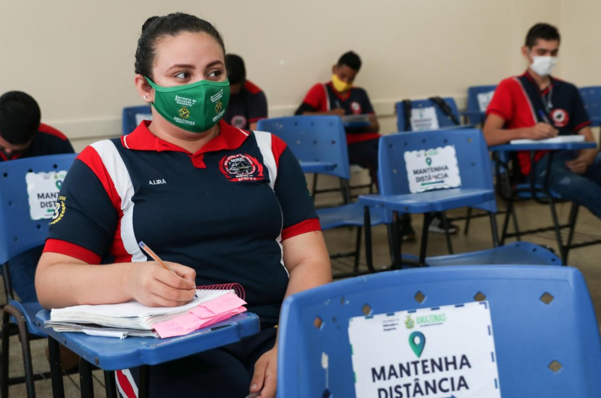 50 mil alunos retornam às aulas na Região Metropolitana de Manaus