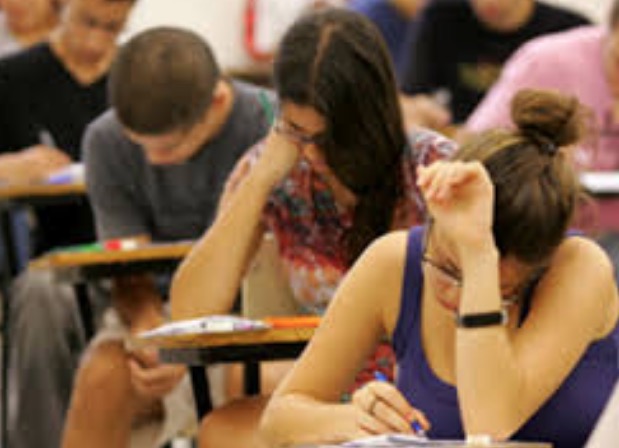 Alunos do ensino médio poderão fazer Enem de forma seriada