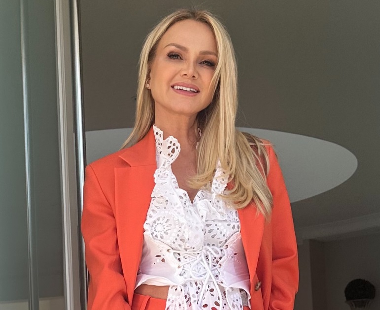 Eliana abre mão de herança deixada pelo pai