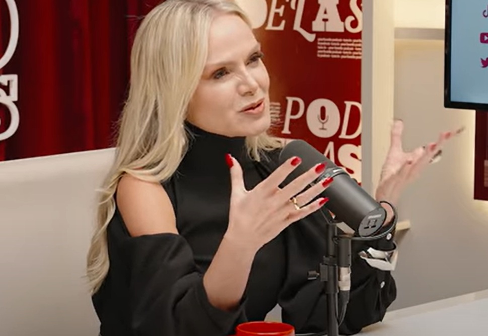 Eliana revela que fez cirurgia por conta de sintoma inusitado da menopausa